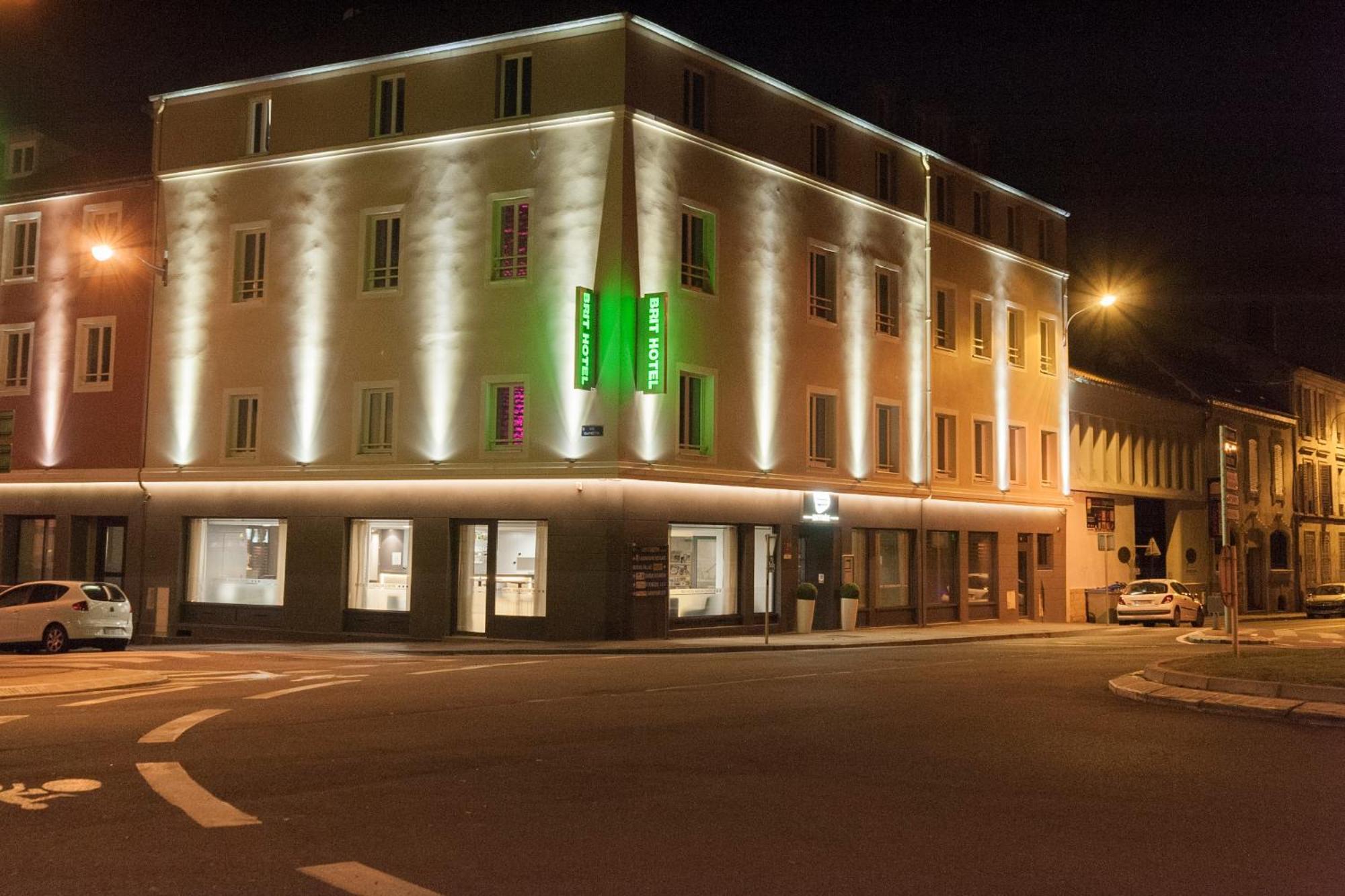 Brit Hotel Macon Centre Gare Exteriör bild