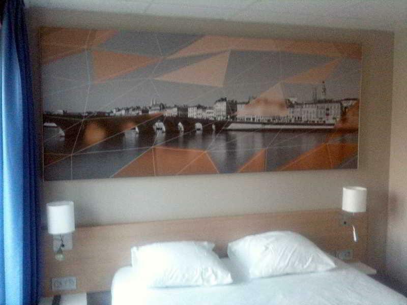 Brit Hotel Macon Centre Gare Exteriör bild